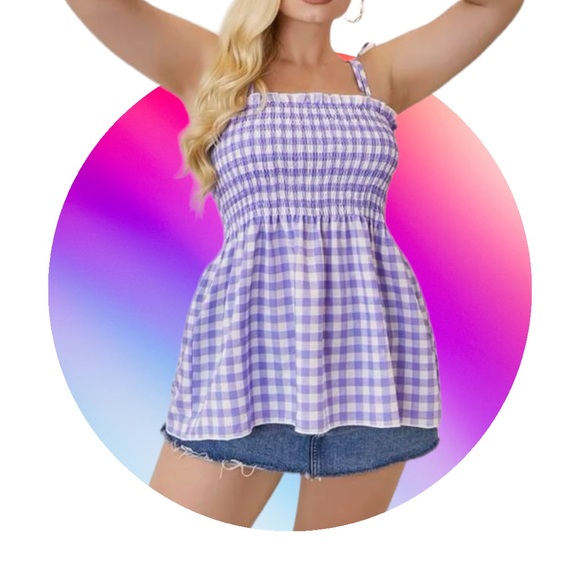 SOLD 😍 Gingham Peplum Top 😍 - Picture 4 of 8